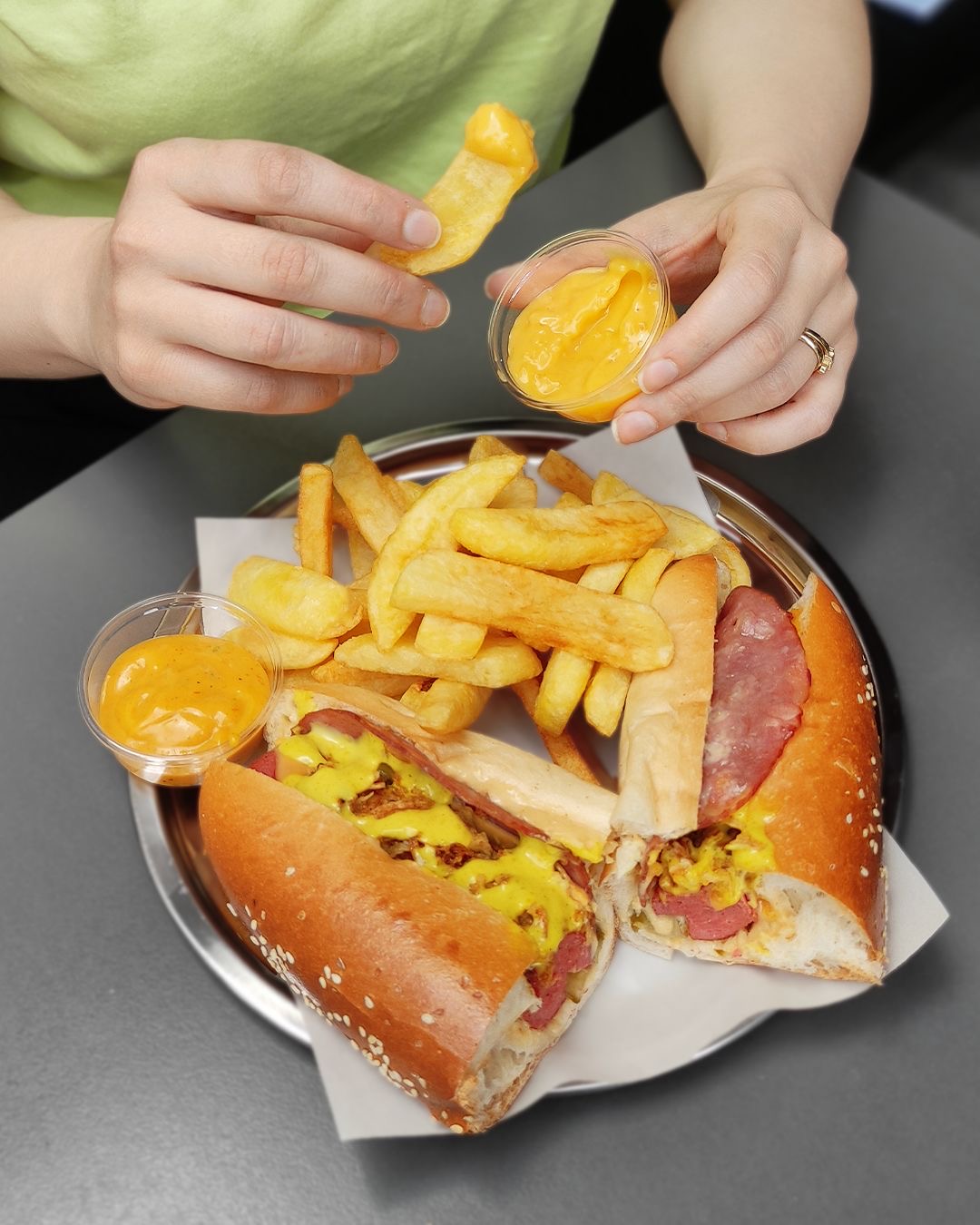 Frydam Trüflü Hotdog